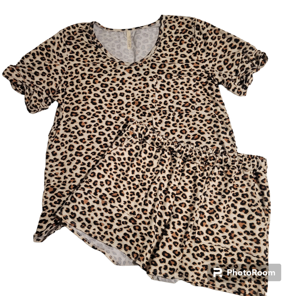 Celeste Women's Large Leopard Print 2-Piece PJ Short Set